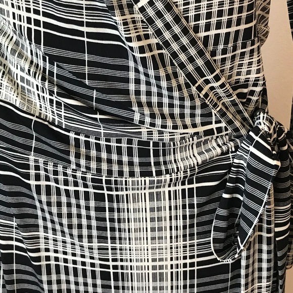 NWOT Love Culture Wrap Style Dress - Picture 4 of 5